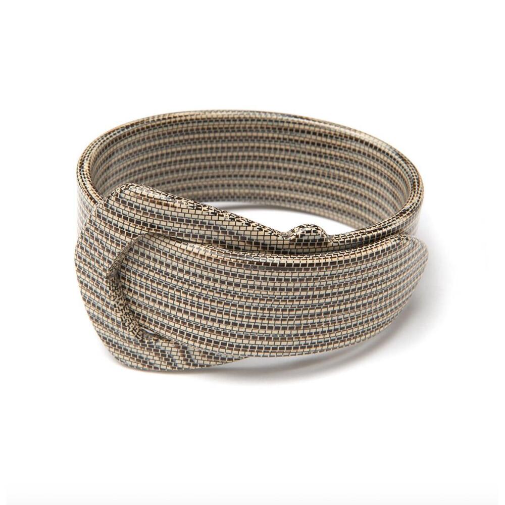 NEW PONO women's buckle resin bracelet in silver